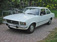 800px-Opel_rekord_d_v_sst.jpg